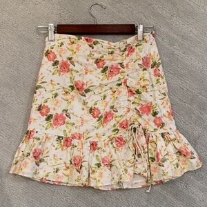 NWT Zara Floral Mini Skirt, XS
